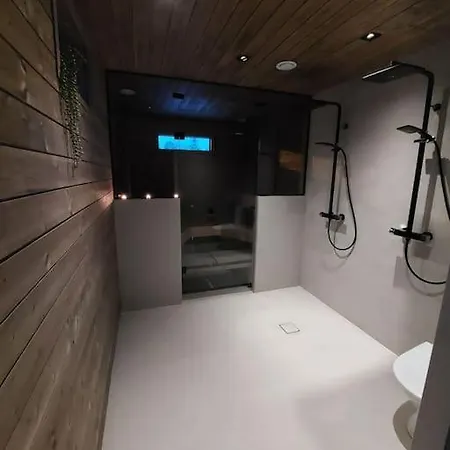 アパート Aurora River House ロヴァニエミ