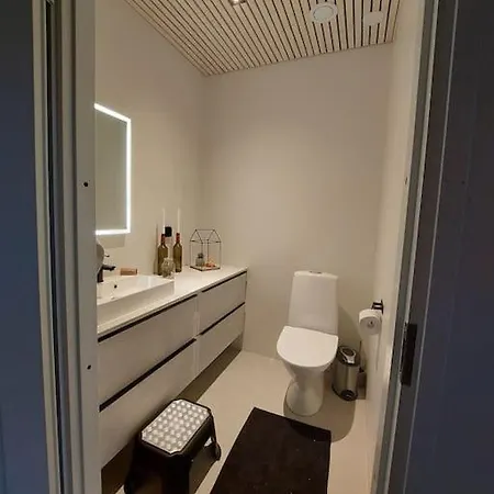 Aurora River House アパート