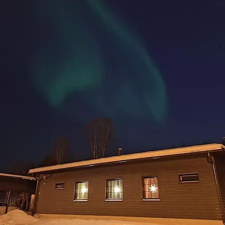 Aurora River House アパート *